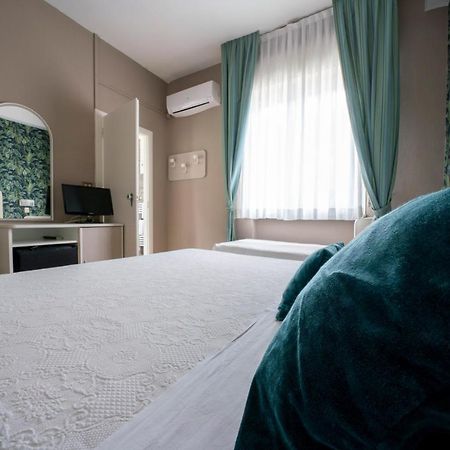 Alta Marea Milano Marittima Exterior photo