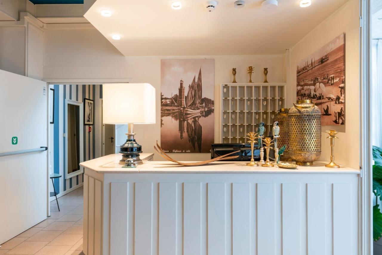 Alta Marea Milano Marittima Exterior photo